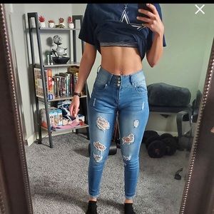 Meet your Posher, Jason